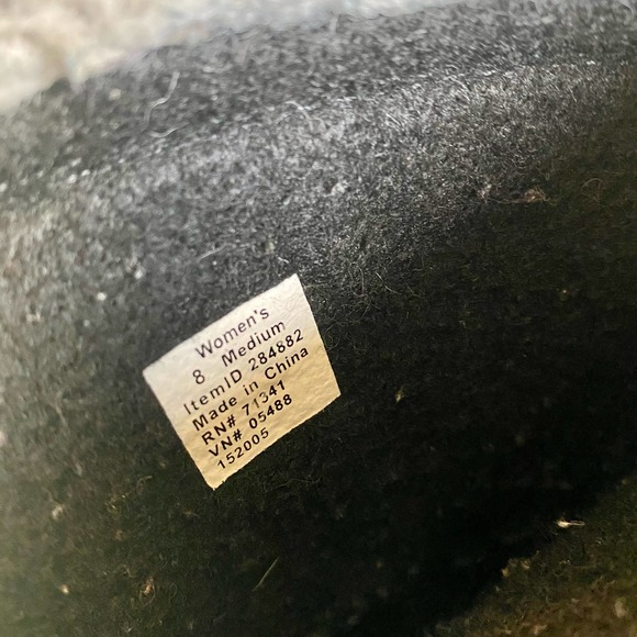 L.L. Bean Lace Up Women’s Snow Boot - Picture 11 of 14